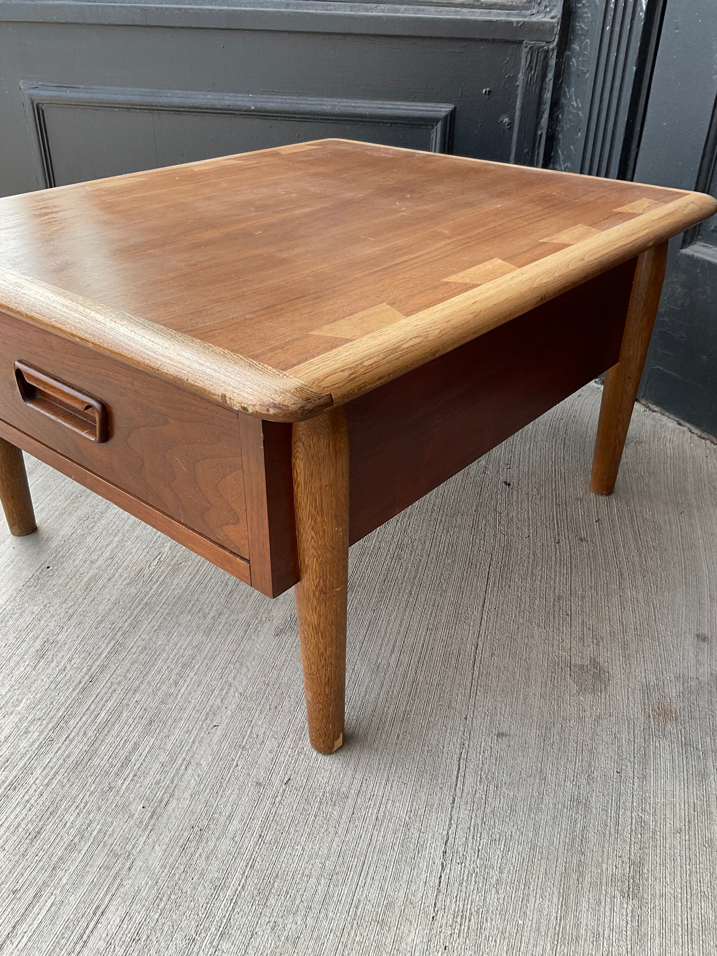 Lane Acclaim Side Table with Drawer