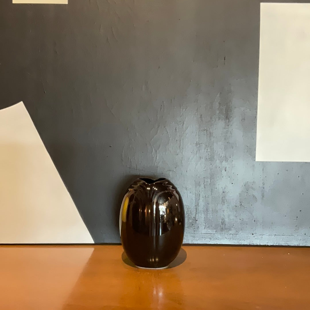 Small Black Vase 80s